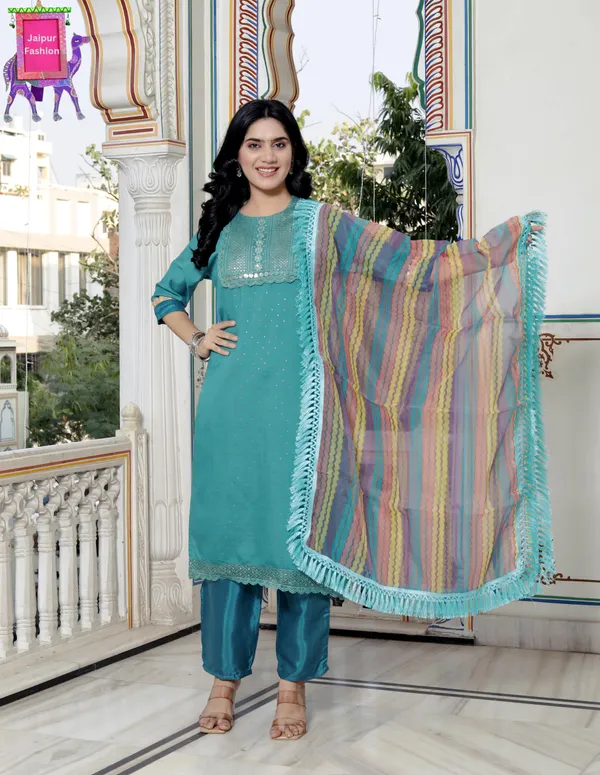 Rama_Green_Makhan_Malai_Roman_Silk_Embroidered_Kurta_Set_For_Women