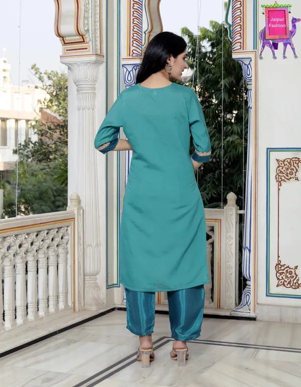 Rama_Green_Makhan_Malai_Roman_Silk_Embroidered_Kurta_Set_For_Women