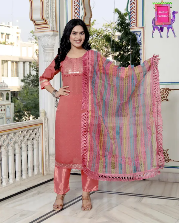 Peach_Makhan_Malai_Roman_Silk_Embroidered_Kurta_Set_For_Women