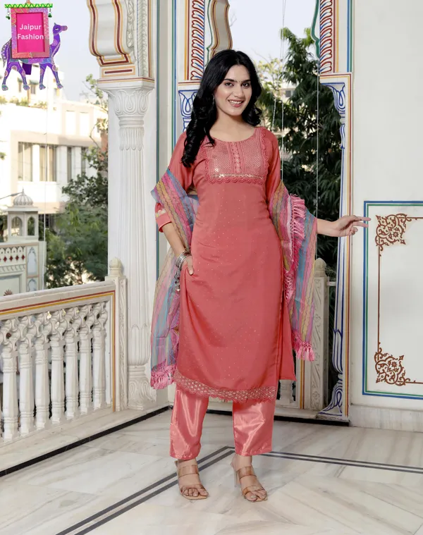 Peach_Makhan_Malai_Roman_Silk_Embroidered_Kurta_Set_For_Women