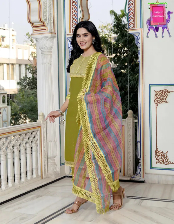 Neon_Makhan_Malai_Roman_Silk_Neon_Embroidered_Kurta_Set_For_Women