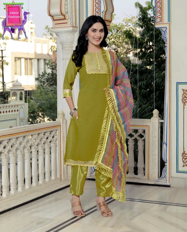 Neon_Makhan_Malai_Roman_Silk_Neon_Embroidered_Kurta_Set_For_Women
