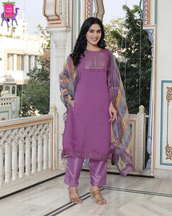 Lavender_Makhan_Malai_Roman_Silk_Embroidered_Kurta_Set_For_Women