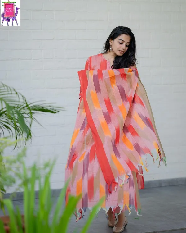 Peach_South_Special_Cotton_Ethnic_Wear_Kurta_Set_For_Women