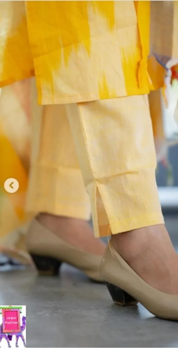 Yellow_South_Special_Cotton_Ethnic_Wear_Kurta_Set_For_Women