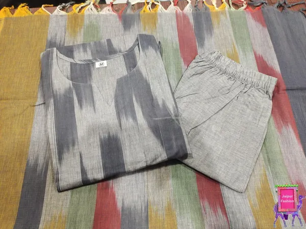 Grey_South_Special_Cotton_Ethnic_Wear_Kurta_Set_For_Women