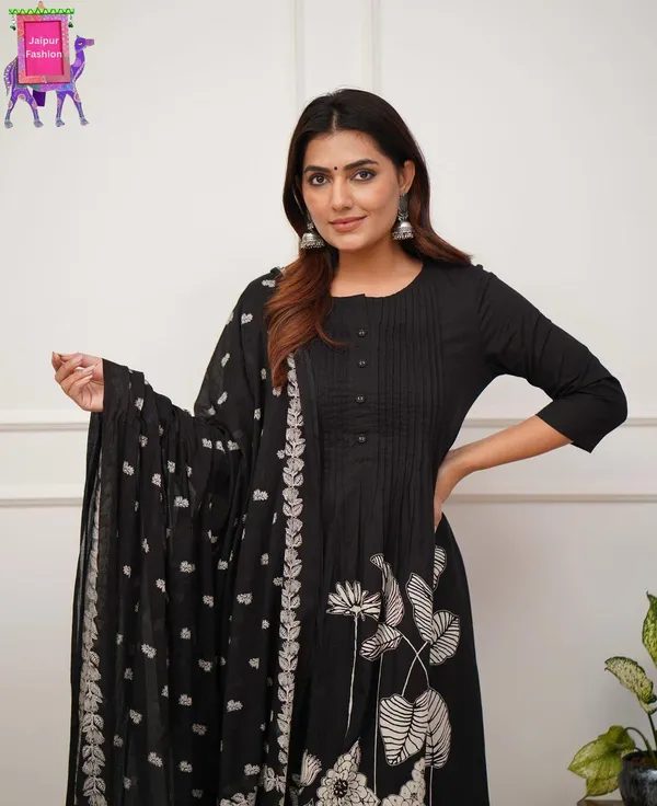 Black_Beautiful_Cotton_Floral_Print_With_Pintex_Work_Kurta_Set_For_Women
