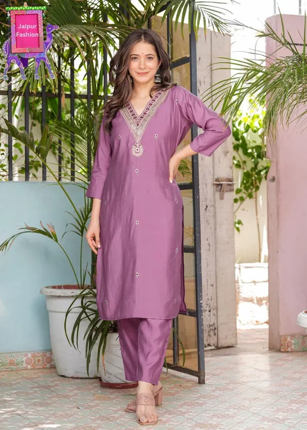 Lavender_Roman_Modal_Silk_Color_Embroidered_Kurta_Set_For_Women