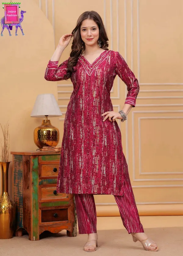 Cherry_Red_Maslin_Pattern_Print_Kurta_Set_For_Women