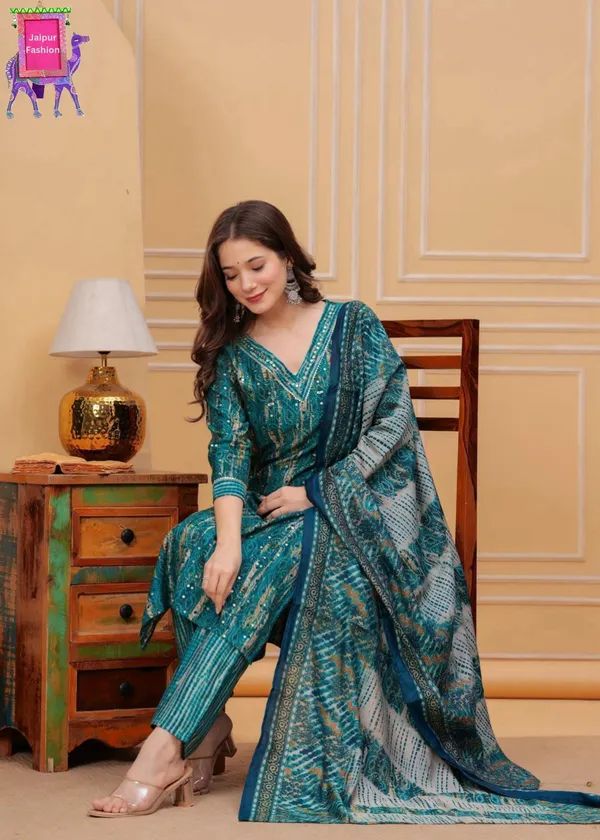 Green_Maslin_Pattern_Print_Festive_Kurta_Set_For_Women