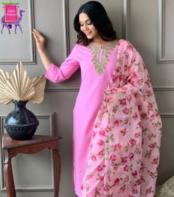 Pink_Cotton_Kantha_Work_Embroidered_Kurta_Set_With_Kota_Silk_Dupatta_For_Women