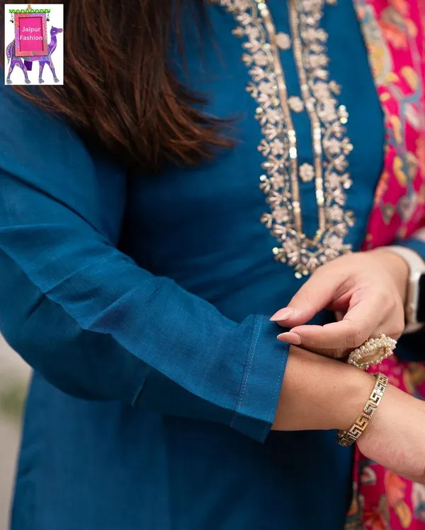 Roman_Silk_Embroidered_(Hand_Work)Blue_Kurta_Set_with_Lining_Silk_Digital_Print_Dupatta