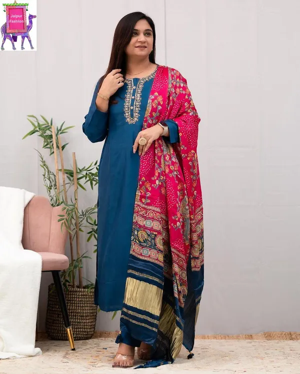 Roman_Silk_Embroidered_(Hand_Work)Blue_Kurta_Set_with_Lining_Silk_Digital_Print_Dupatta
