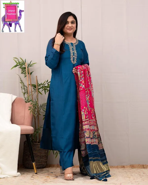 Roman_Silk_Embroidered_(Hand_Work)Blue_Kurta_Set_with_Lining_Silk_Digital_Print_Dupatta