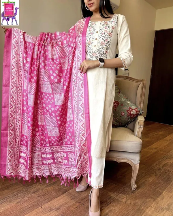 Handloom_Cotton_Embroidered_off_white_Kurta_Set_With_Khadi_Silk_Dupatta