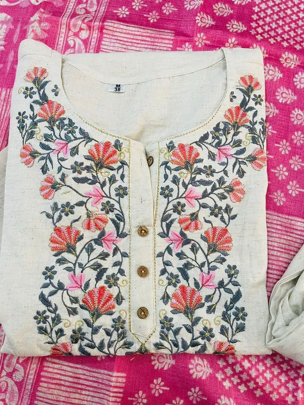 Handloom_Cotton_Embroidered_off_white_Kurta_Set_With_Khadi_Silk_Dupatta