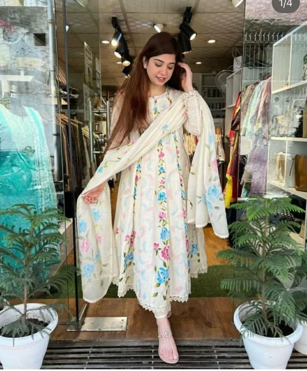 Chicken_Schifli_Anarkali_Hand_Painted_Cotton_Kurta_Set
