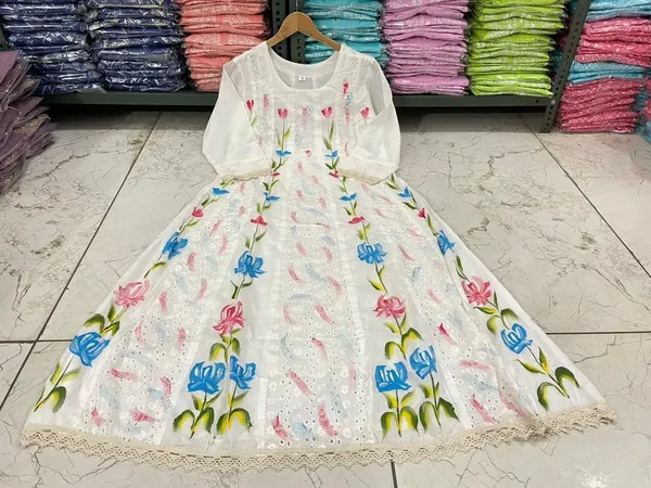 Chicken_Schifli_Anarkali_Hand_Painted_Cotton_Kurta_Set