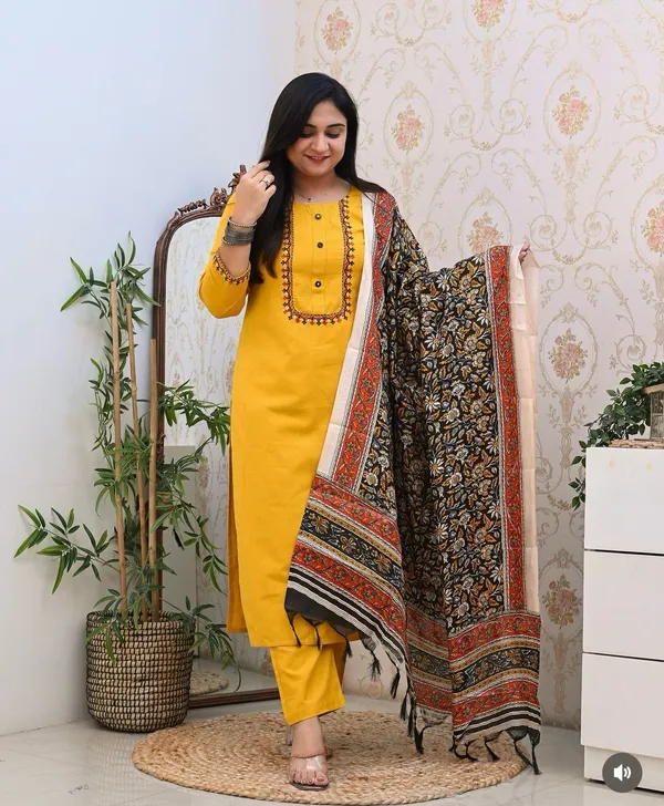 Cotton_Embroidered_Kalamkari_Yellow_Dupatta_Suit