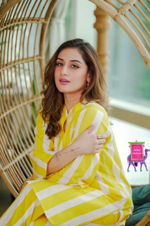 Yellow_Cotton_Printed_Beautiful_Striped_Co-Ord_Set_For_Women