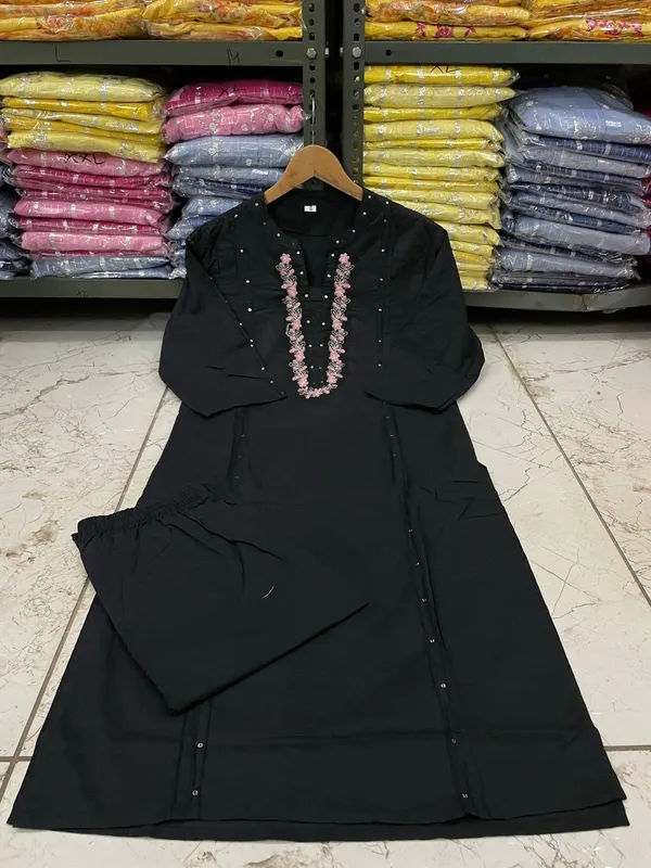 Black_Cotton_V-Neck_Embroidered_Co-Ord_Set_For_Women