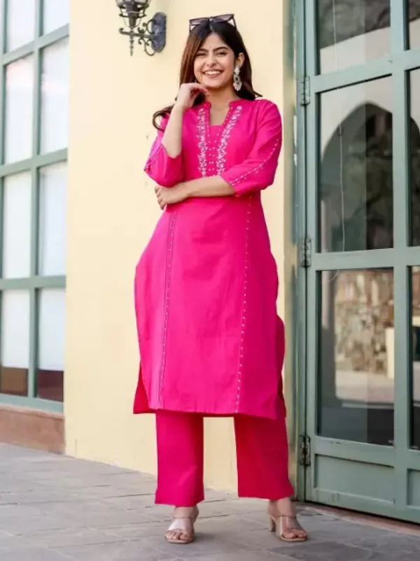 Pink_Cotton_V-Neck_Embroidered_Co-Ord_Set_For_Women