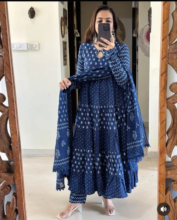 Jaipuri__Blue_Anarkali_heavy_Pure_Cotton_Kurti_set
