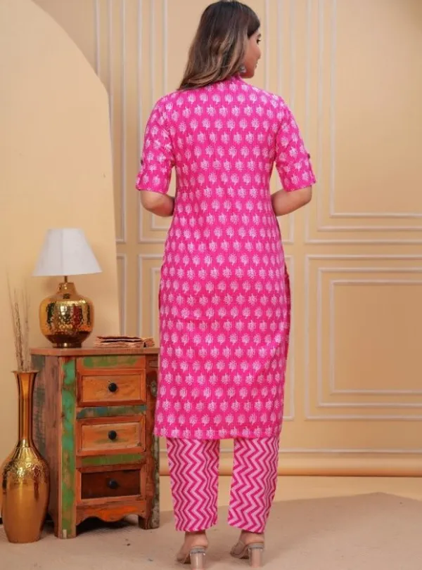Pink_Floral_Printed_Mandarin_Collar_Straight_Kurta_with_Trousers