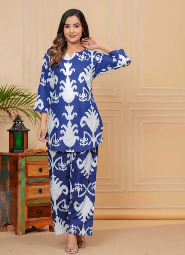 Women_Beautiful_Printed_Blue_Floral_Cotton_Cor-Ords_Set