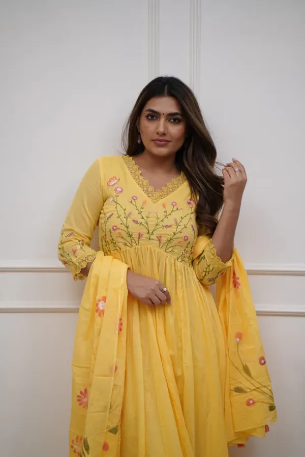 Yellow_Elegant_Embroidered_and_Sequence_Work_kurta_Set_with_Floral_Dupatta_For_Women