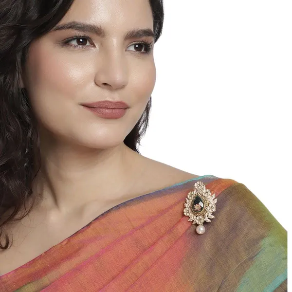 Gold_Presents_A_Women_S_Gold-Toned_&_Green_Handcrafted_Enamelled_Stone-Studded_Brooch._Elegant_And_Timeless,_Perfect_For_Adding_A_Touch_Of_Sophistication_To_Any_Outfit.
