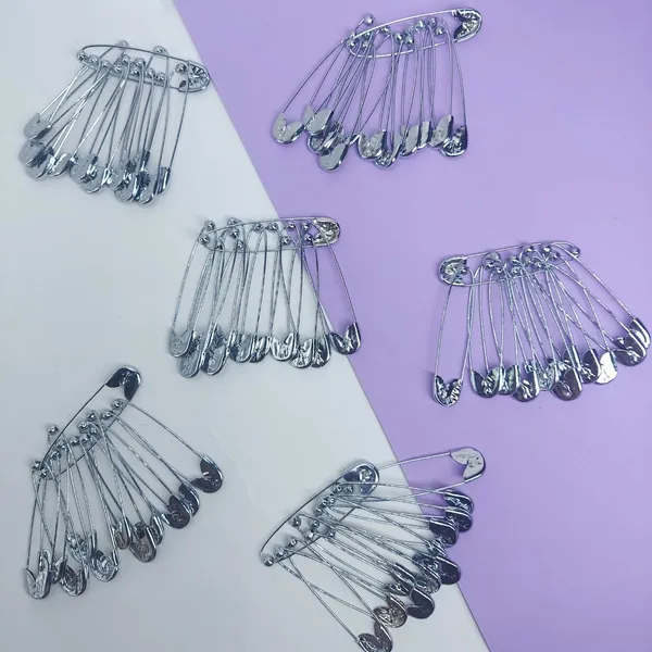 Silver_Gold_Plated_Shiny_Stainless_Steel_Material_Safety_Pins/Metallic_Saree_Pins/Hijab_Pins_With_Secured_Closure_For_Women_And_Girls_Pack_Of_6_(74_Pcs)