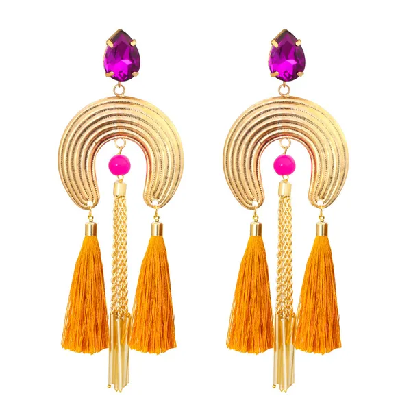 Gokd_Horseshoe_Shaped_Tassel_Earrings_For_Women
