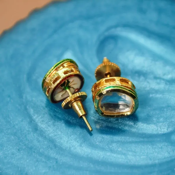 Gold_Plated_Traditional_Style_Delicate_Vilandi_Kundan_Studded_Casual_Wear_Stud_Earrings_With_Push_Back_Closure_For_Women_And_Girls_Pack_Of_1_Pair