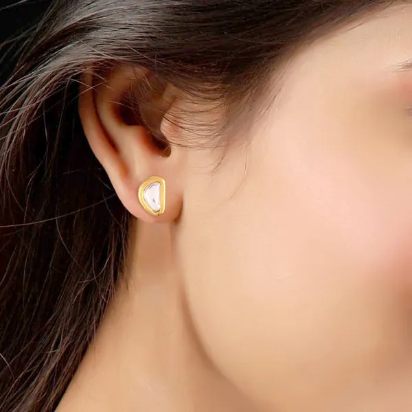Gold_Plated_Traditional_Style_Delicate_Vilandi_Kundan_Studded_Casual_Wear_Stud_Earrings_With_Push_Back_Closure_For_Women_And_Girls_Pack_Of_1_Pair