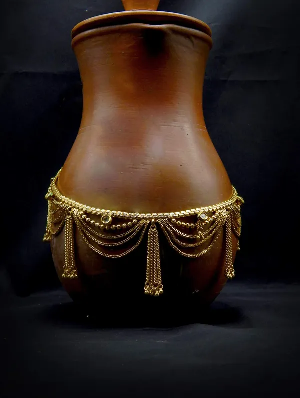 Gold_Antique_Traditional_Kundan_Tassle_Kamarband_Waist_Belt_For_Women