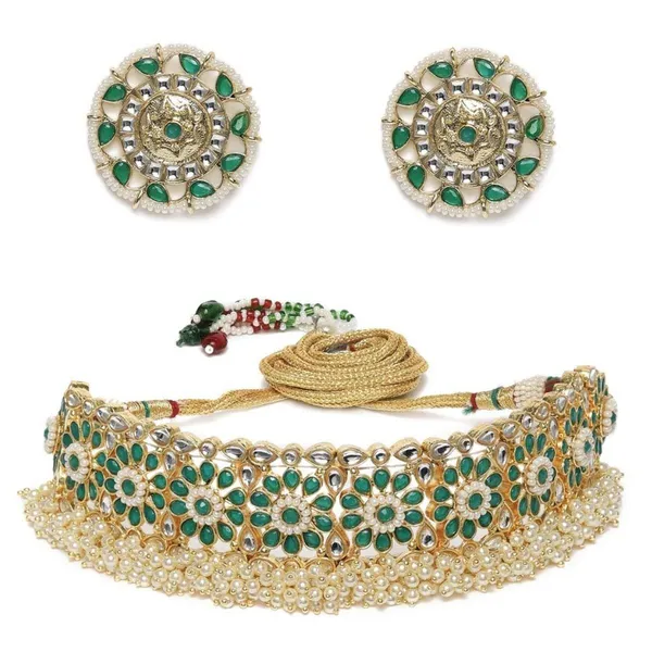Gold_Rajwadi_Jewellery_Inspired_Ethnic_Kundan_And_Emerald_Stones_Embellished_Choker_Necklace_Set_With_Matching_Stud_Earrings_For_Women_|_Pack_Of_1