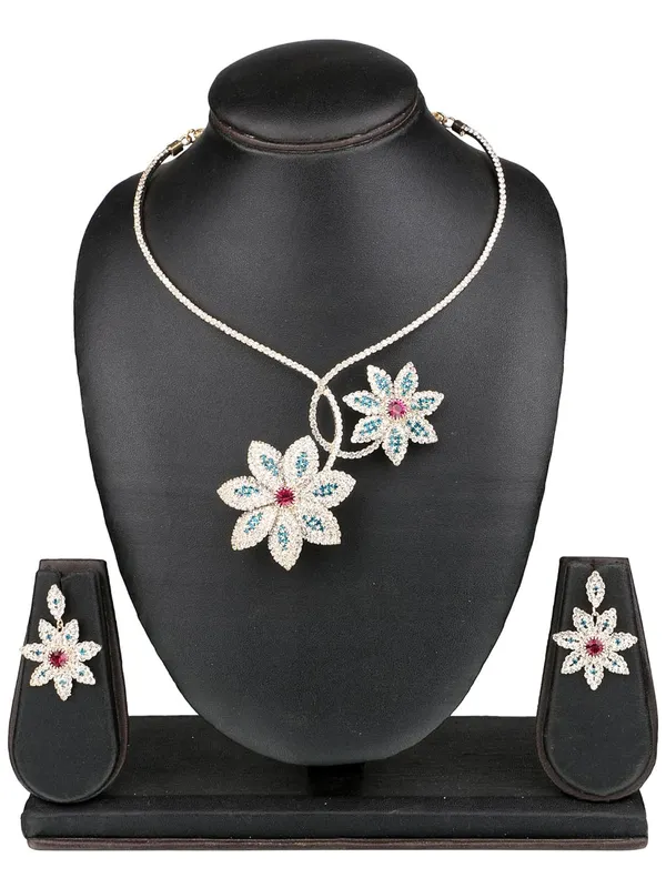 White_And_Blue_Flower_Shaped_Rhinestone_Necklace_Set_For_Women