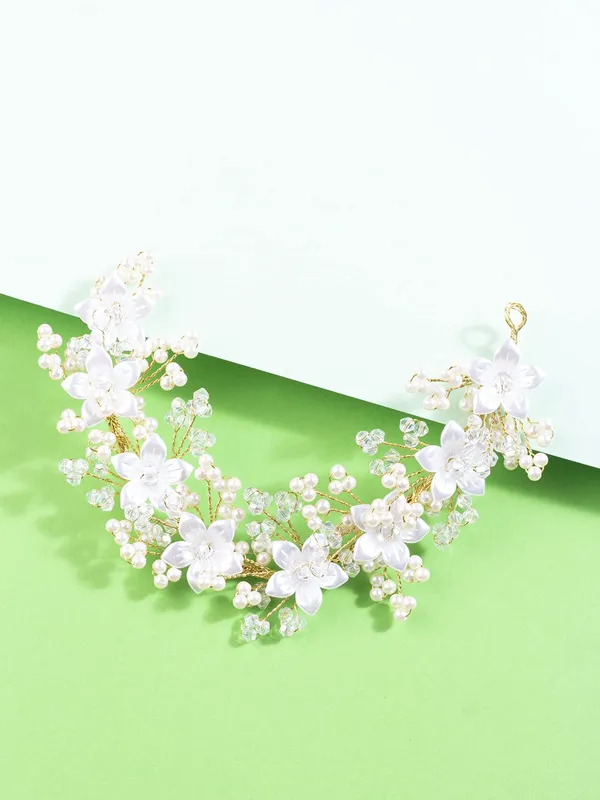 White_Gold_Plated_Crystal_Beads_And_Ivory_Pearls_Embedded_Indo-Western_Style_Inspired_Adorable_Floral_Hair_Vine/Pearl_Hair_Accessory_For_Women_Pack_Of_1