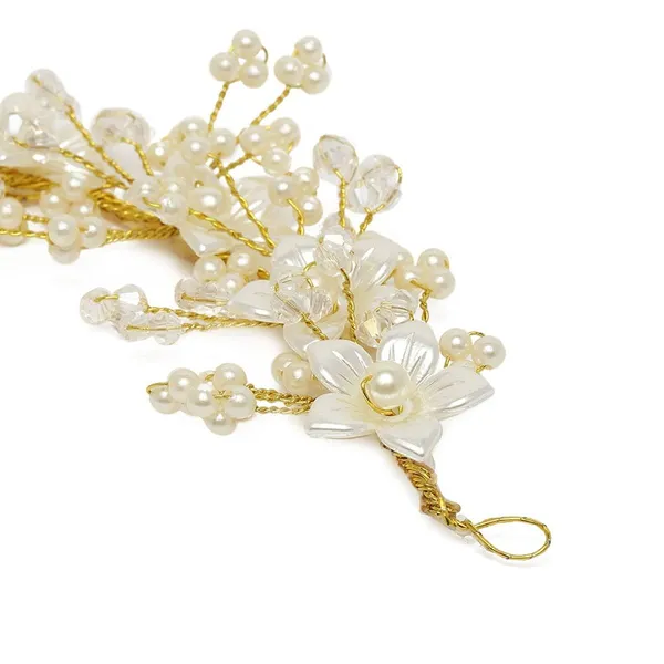 White_Gold_Plated_Crystal_Beads_And_Ivory_Pearls_Embedded_Indo-Western_Style_Inspired_Adorable_Floral_Hair_Vine/Pearl_Hair_Accessory_For_Women_Pack_Of_1