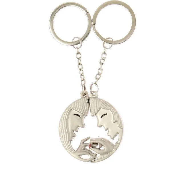 Cute_Couple_In_Love_Proposing_Lovers_Metal_Keychain_-_Set_Of_2