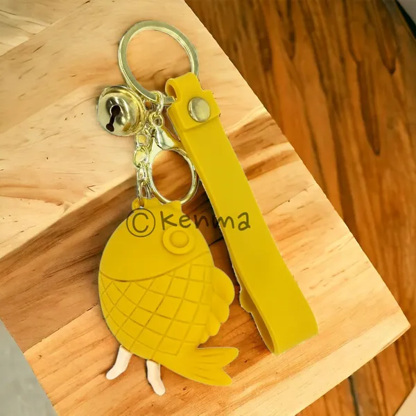 __3D_Crayon_Shinchan_With_Fish_Yellow_With_Lanyard_Keychain_With_Charms_For_Keys,Bags_&_Birthday_Return_Gifts_For_Girls_Boys_Keyrings