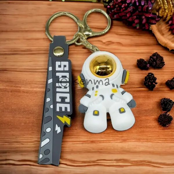 Cute_3D_White_&_Grey_Astronaut_Lanyard_Rubber_Keychain_Lanyard_Charm_Keyring
