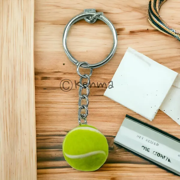 Metal_Badminton_With_Rubber_Ball_3D_Keychain_Lanyard_Charm_Keyring