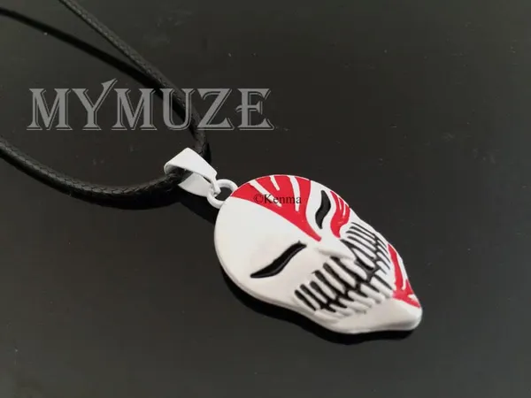 Bleach_Anime_Kurosaki_Ichigo_Necklace_Pendant_2_Cosplay_White_Collectible_Merchandise_Pendant