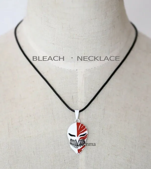 Bleach_Anime_Kurosaki_Ichigo_Necklace_Pendant_2_Cosplay_White_Collectible_Merchandise_Pendant