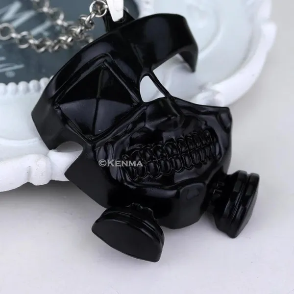 Tokyo_Ghoul_Necklace_Kaneki_Ken_Black_Metal_Mask_Anime_Cosplay_Necklace_Pendant_Jewelry_For_Fans_Collection_Necklace