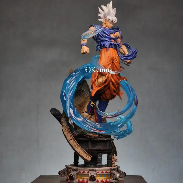 Dbz_Goku_Ultra_Instinct_With_2_Interchangable_Heads_And_Light_Premium_Big_Action_Figure_Pvc_Anime_Figurine_Collectible_Model_Toy_(44_Cm)