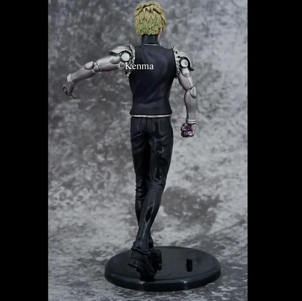 One_Punch_Man_Genos_Posing_Action_Figure_Pvc_Anime_Figurine_Merchandise_Collectible_Model_Toy_Statue_(20.5_Cm)