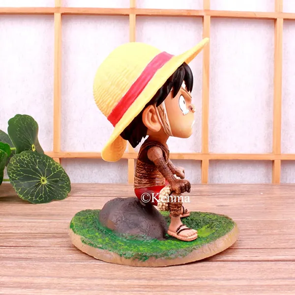 One_Piece_Straw_Hat_Kid_Luffy_Sitting_Posture_Wounded_Action_Figure_|_Pvc_Anime_Figurine_Weeb_Manga_Collectible_Model_Best_Gift_For_Anime_Fan_(12_Cm)